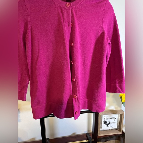 💗 Eddie Bauer Women’s Magenta Button-Front Cardigan 3/4 length lsleeve– Size L 💗 - Picture 6 of 6
